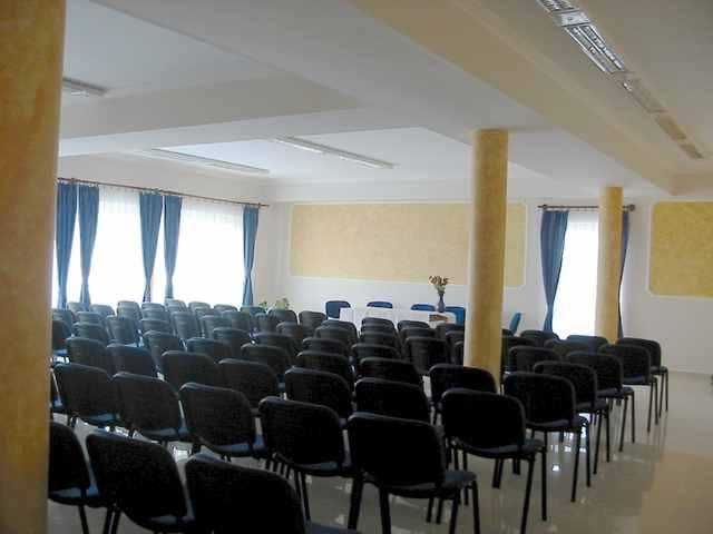 Nagy konferenciaterem